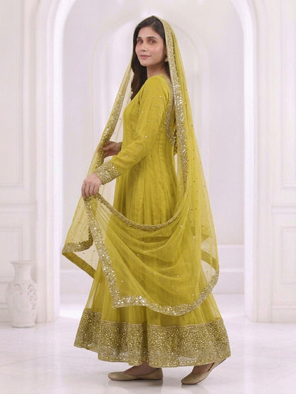 Zahra Rubab Lavender Embroidered 3-Piece Suit